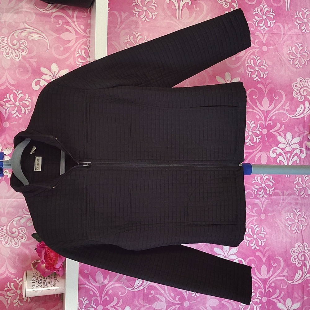 Chico's Black Lightweight Shirt Jacket with Quilted Texture